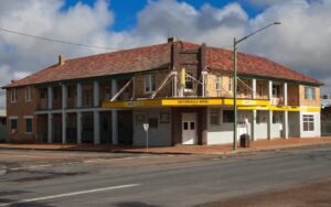 Photo of Tattersall Hotel in Collarenebri